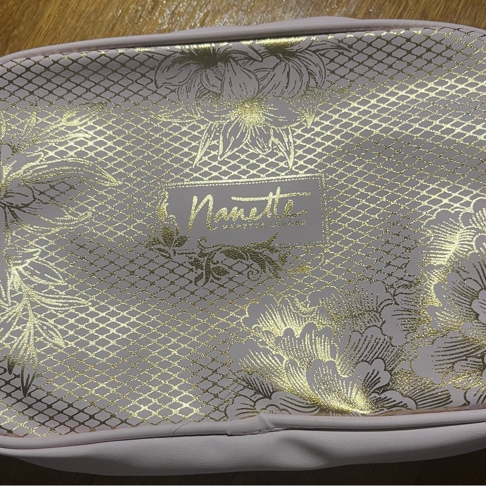 Nanette Lepore Floral Gold and Cream Cosmetic Case - Picture 1 of 8